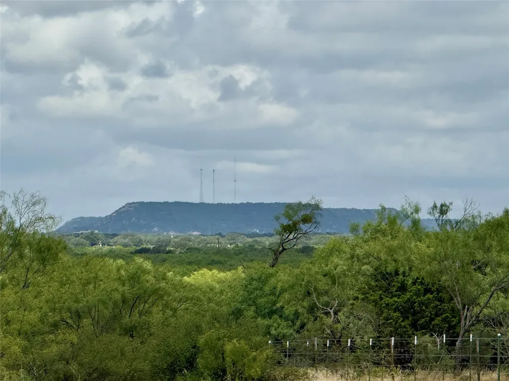 405 County Road 102 Santa Anna TX 76878