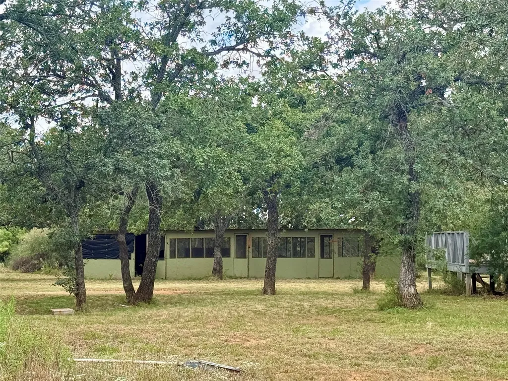 405 County Road 102 Santa Anna TX 76878