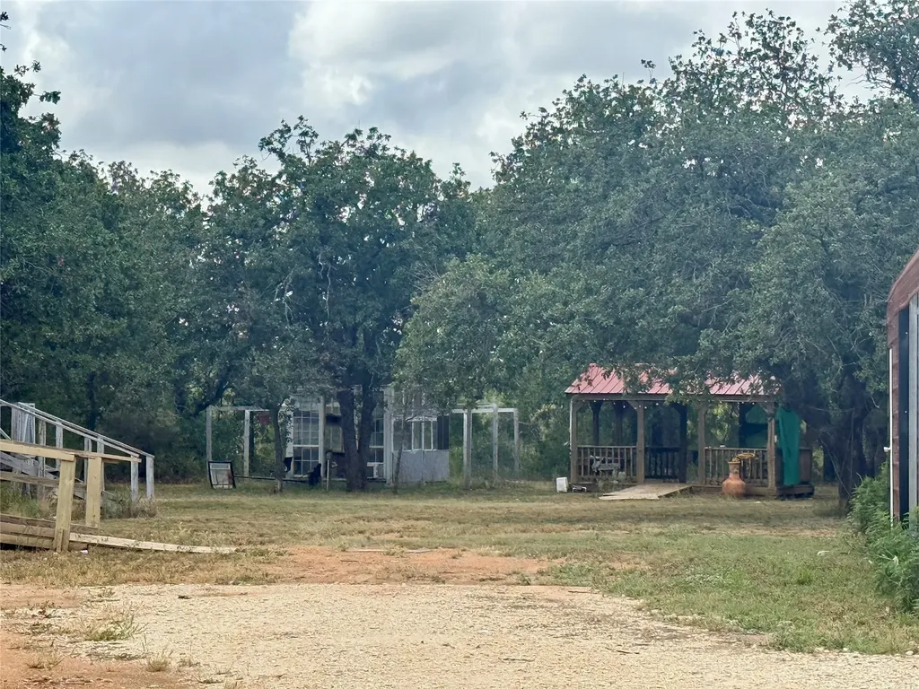 405 County Road 102 Santa Anna TX 76878