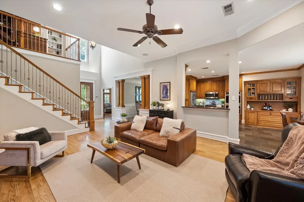 2111 Castle View Road Mansfield TX 76063