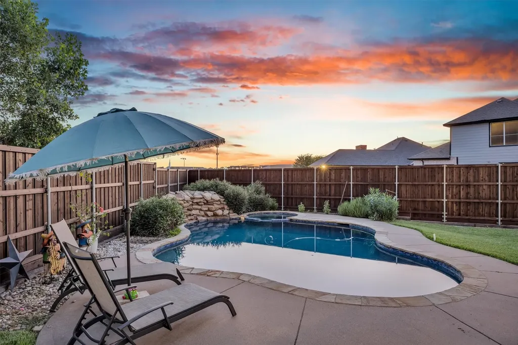 3837 Erath Drive Carrollton TX 75010