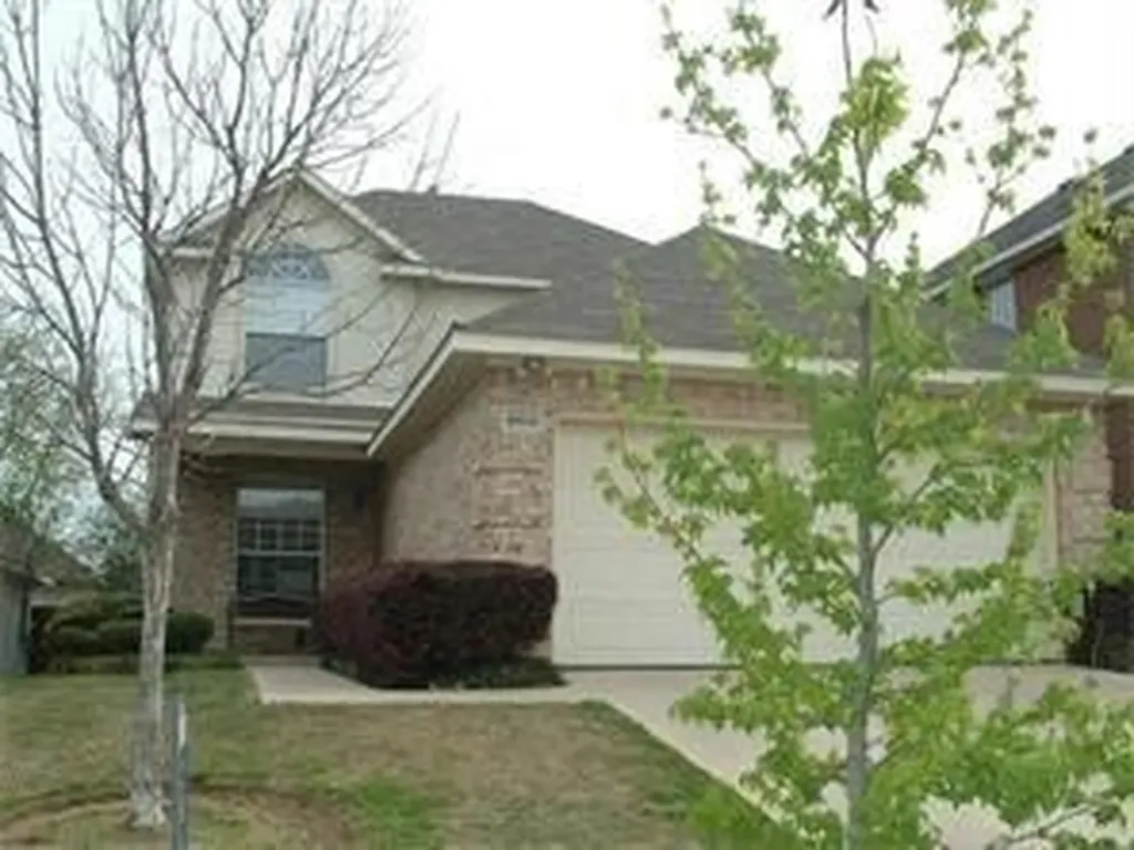 4904 Lodgepole Lane Fort Worth TX 76137