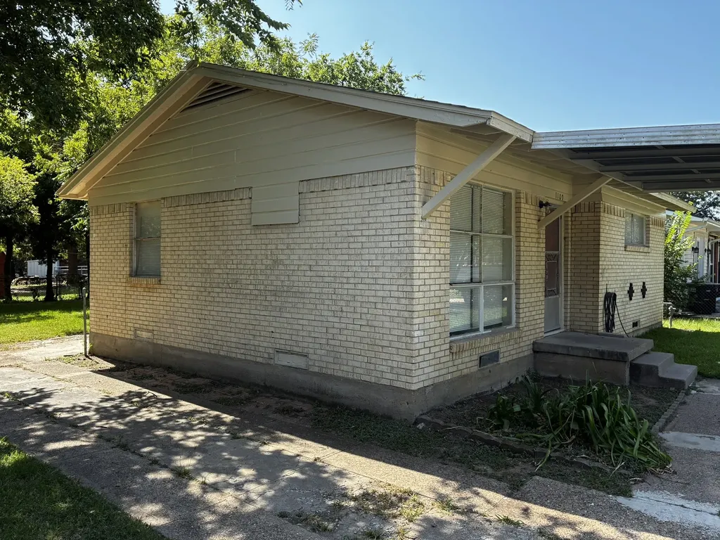 1100 Powell Circle Mesquite TX 75149