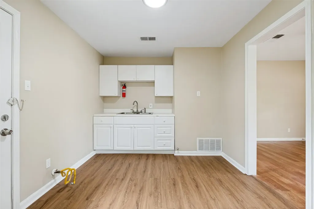1100 Powell Circle Mesquite TX 75149