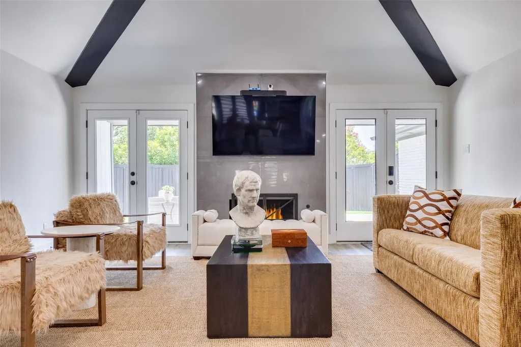6626 Harvest Glen Drive Dallas TX 75248