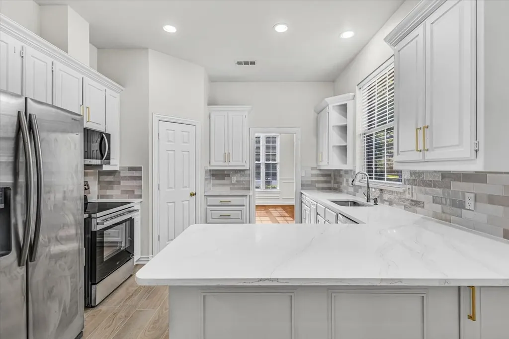 716 Ticonderoga Drive Denton TX 76205