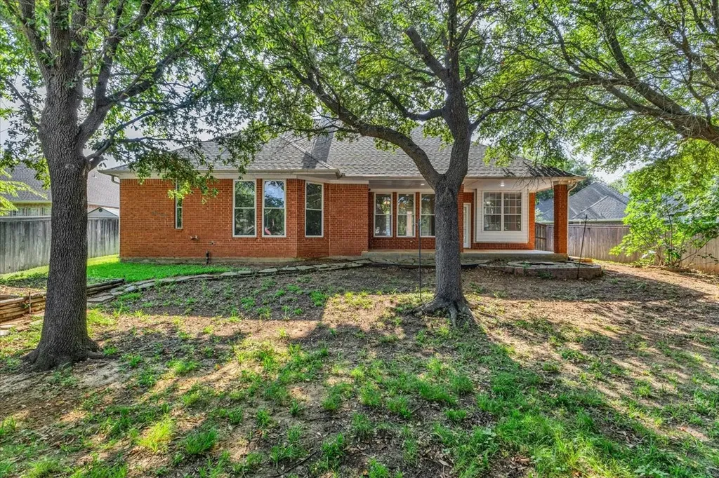 716 Ticonderoga Drive Denton TX 76205
