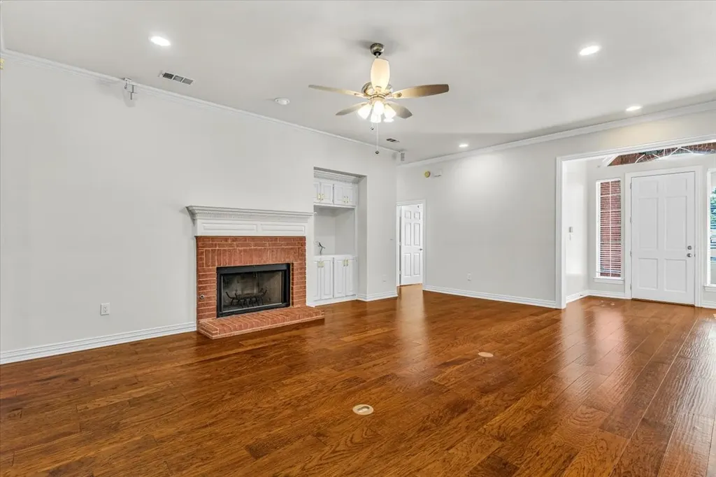 716 Ticonderoga Drive Denton TX 76205