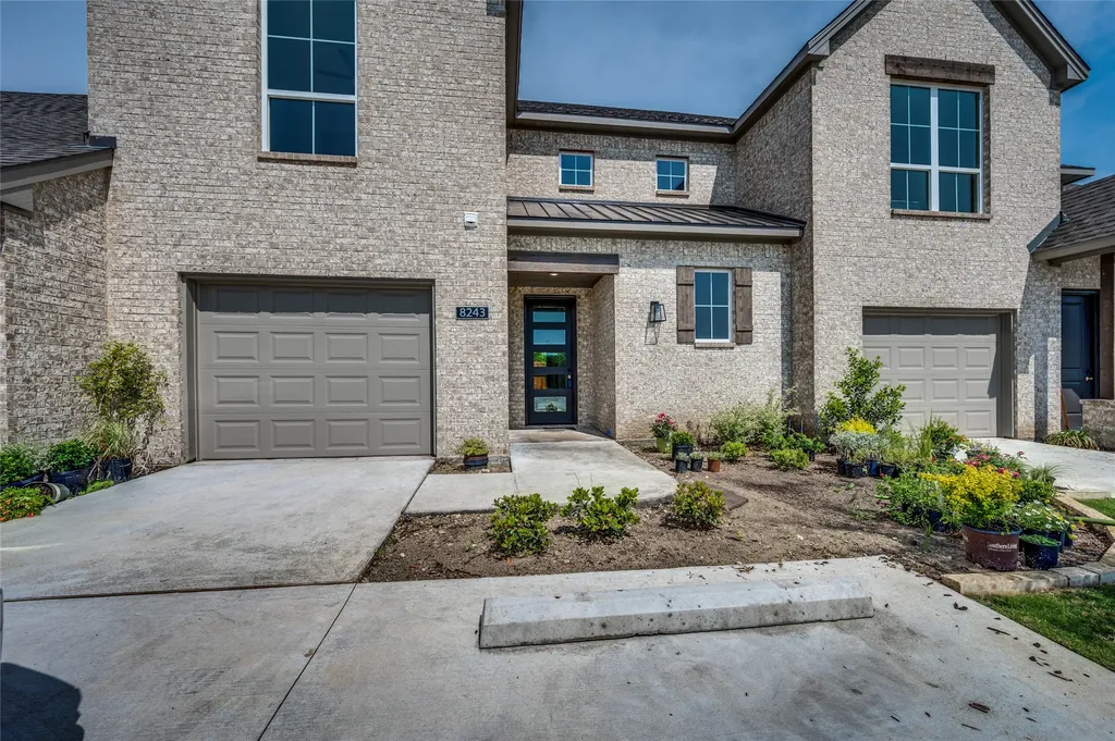 8243 Heritage Glen Drive Red Oak TX 75154