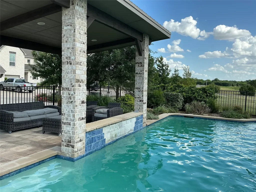 8243 Heritage Glen Drive Red Oak TX 75154