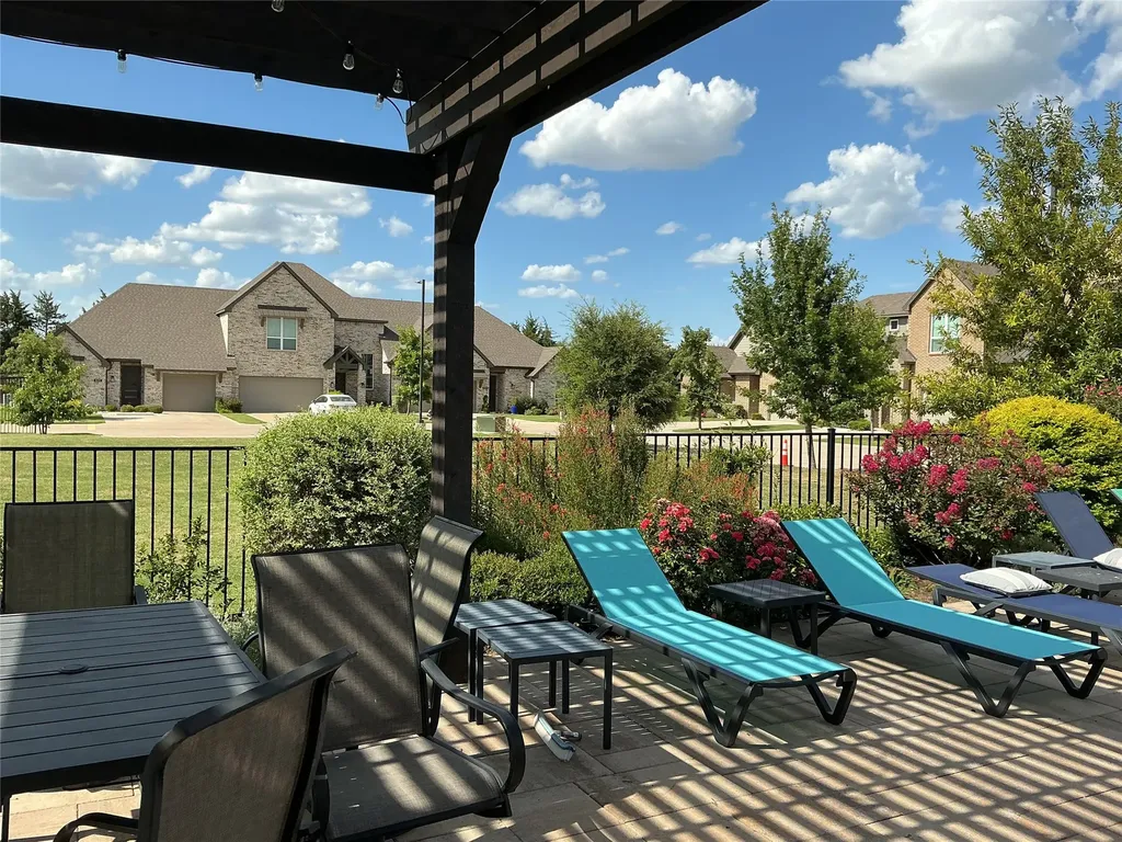 8243 Heritage Glen Drive Red Oak TX 75154