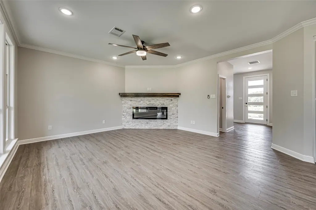 8243 Heritage Glen Drive Red Oak TX 75154