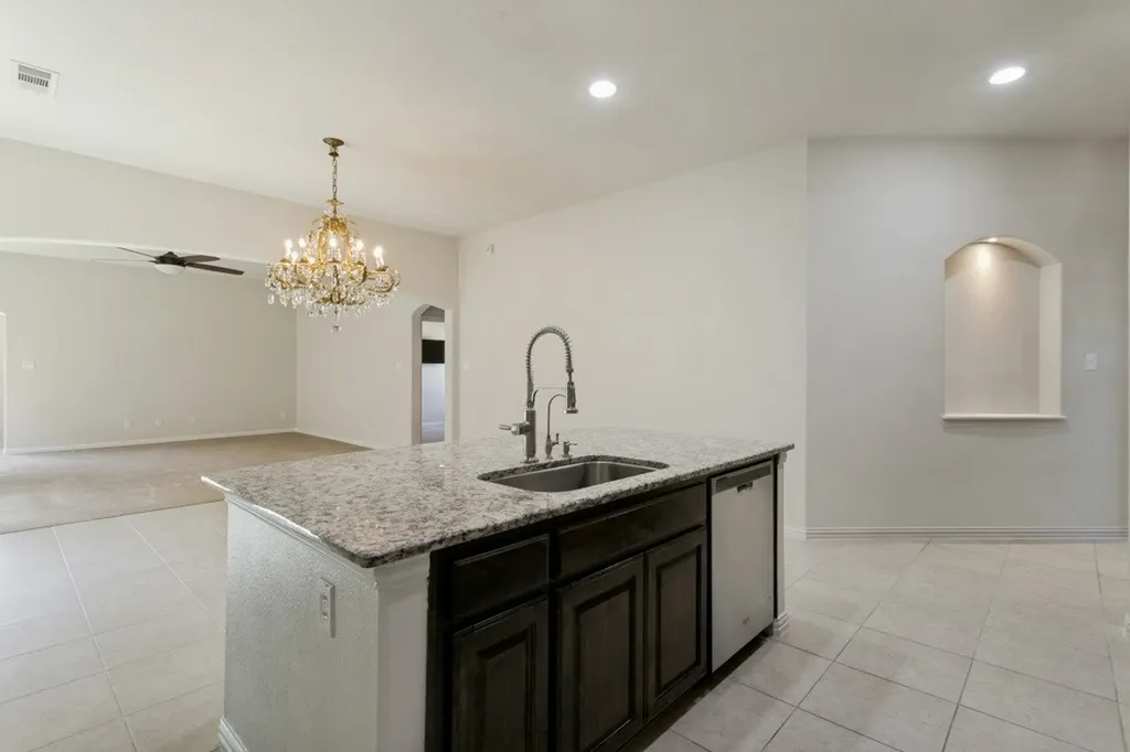 531 Catherine Lane Argyle TX 76226