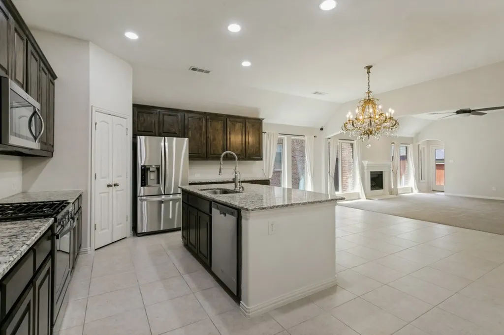 531 Catherine Lane Argyle TX 76226