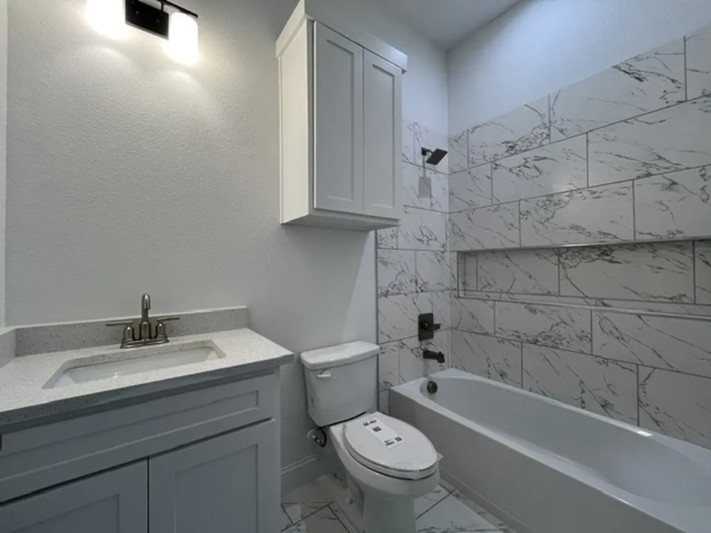 117 Leatherwood Street Waxahachie TX 75165