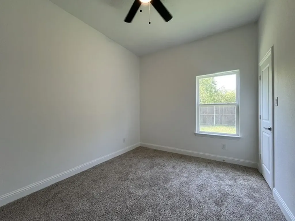 117 Leatherwood Street Waxahachie TX 75165