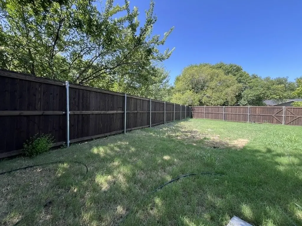 117 Leatherwood Street Waxahachie TX 75165