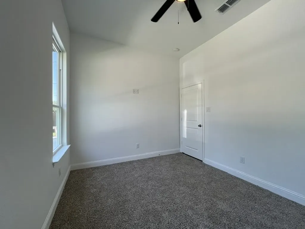 117 Leatherwood Street Waxahachie TX 75165