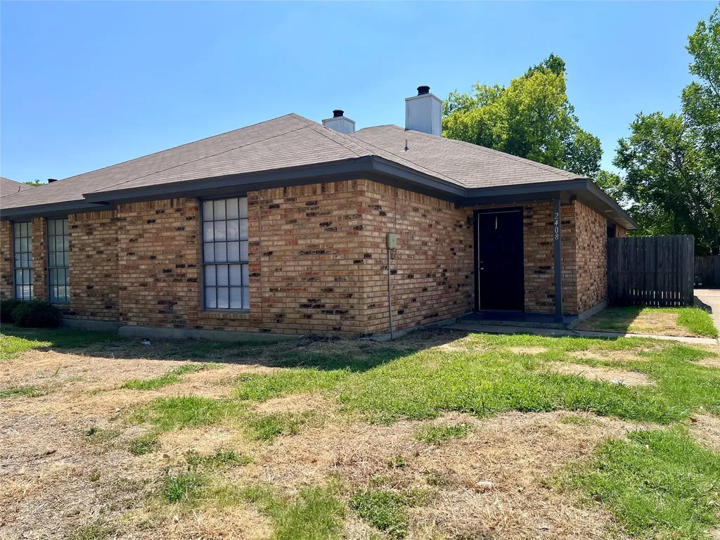 2408 Indigo Lane Arlington TX 76015