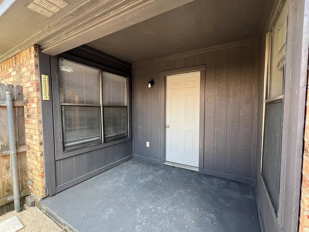 2408 Indigo Lane Arlington TX 76015