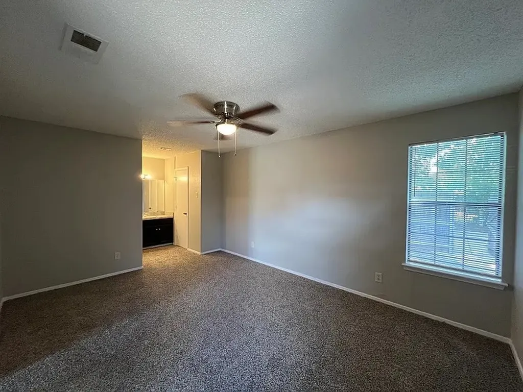 2408 Indigo Lane Arlington TX 76015