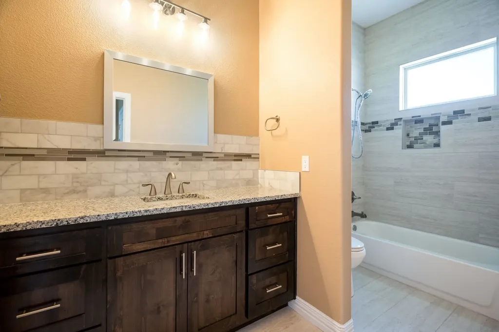350 Farrar Road Waxahachie TX 75165