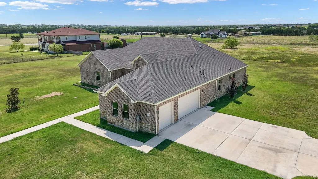 350 Farrar Road Waxahachie TX 75165