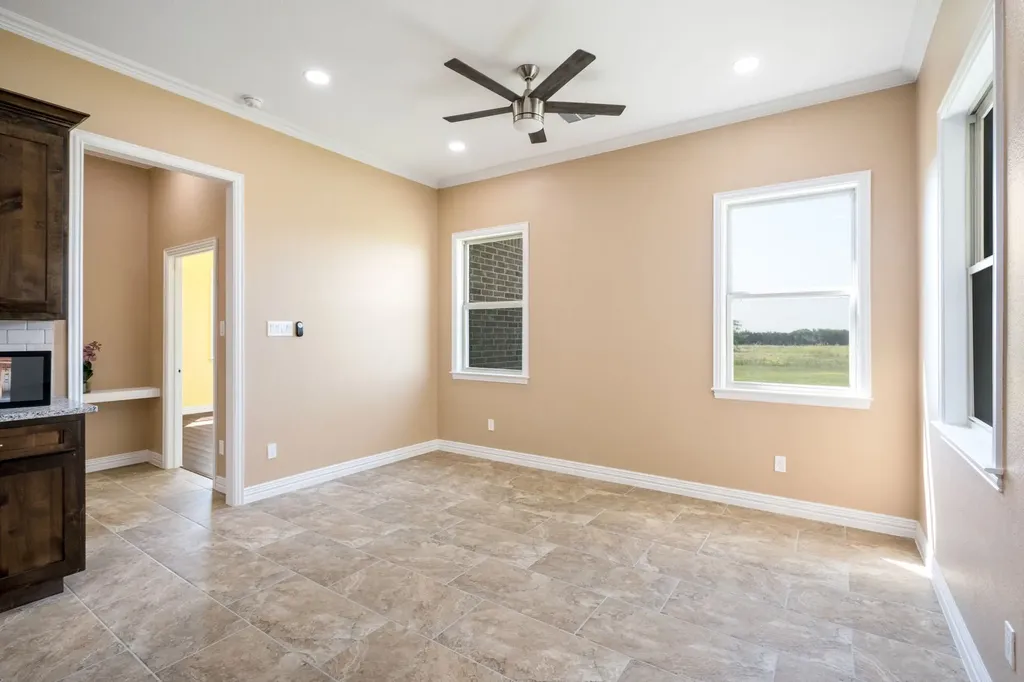 350 Farrar Road Waxahachie TX 75165