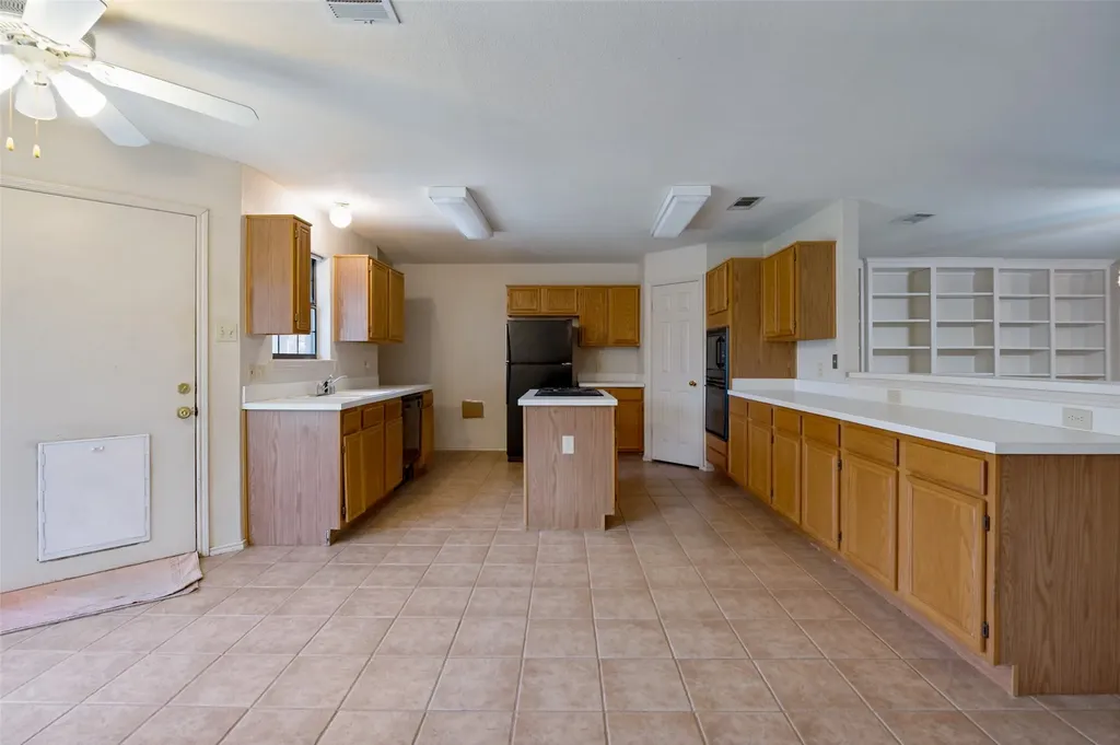 6716 Gold Dust Trail Dallas TX 75252