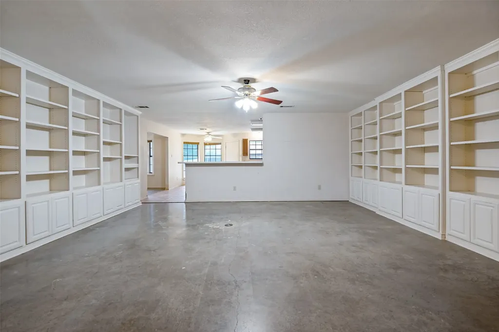6716 Gold Dust Trail Dallas TX 75252