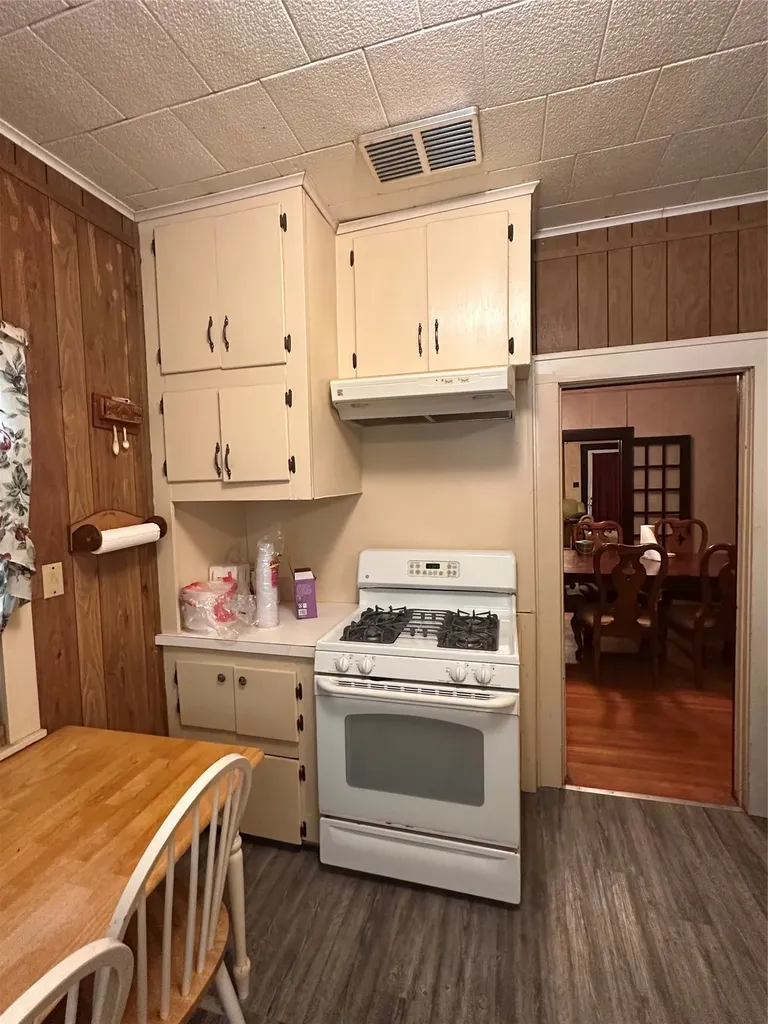 136 N Kollman Road Mexia TX 76667