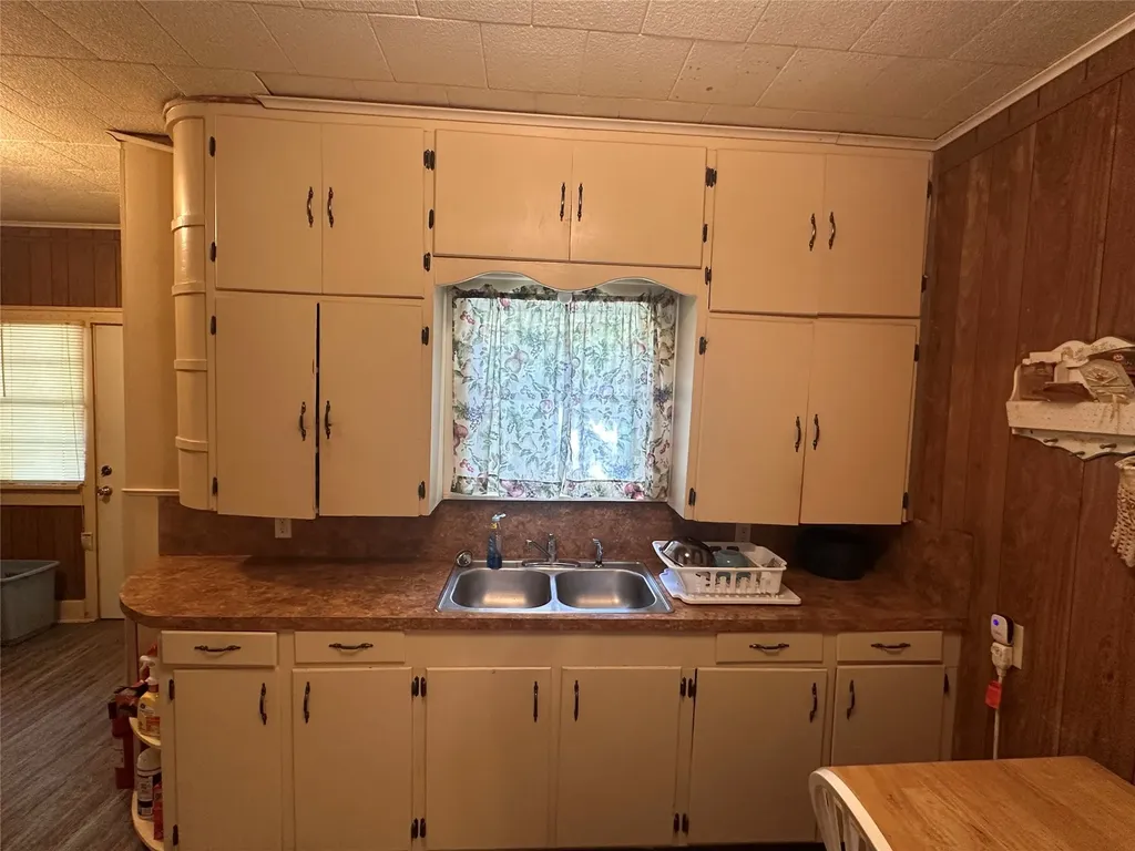 136 N Kollman Road Mexia TX 76667