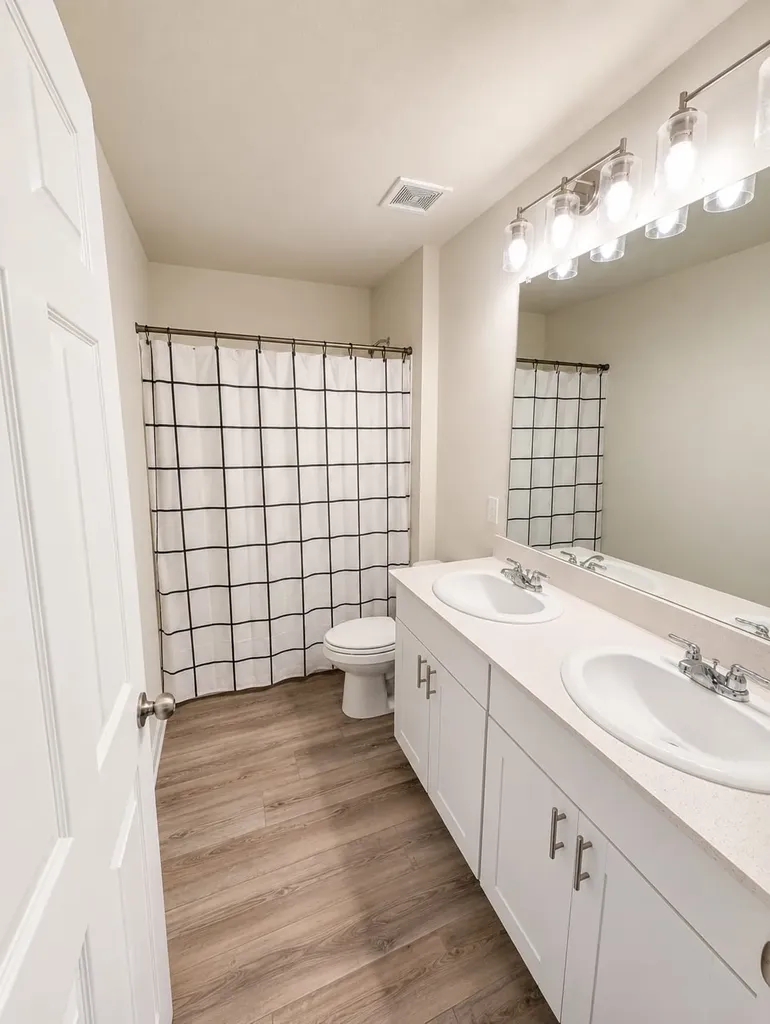 1202 Lavaca Drive Forney TX 75126