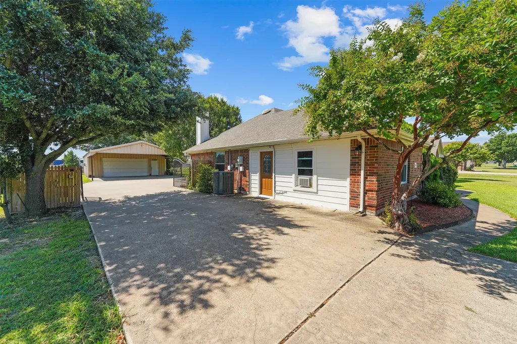 10154 Country View Lane Forney TX 75126