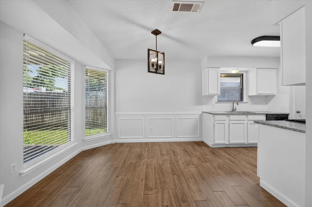 2409 Poppy Lane Euless TX 76039