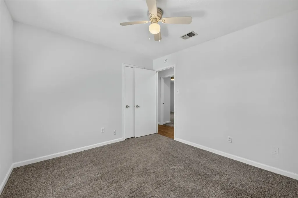 2409 Poppy Lane Euless TX 76039