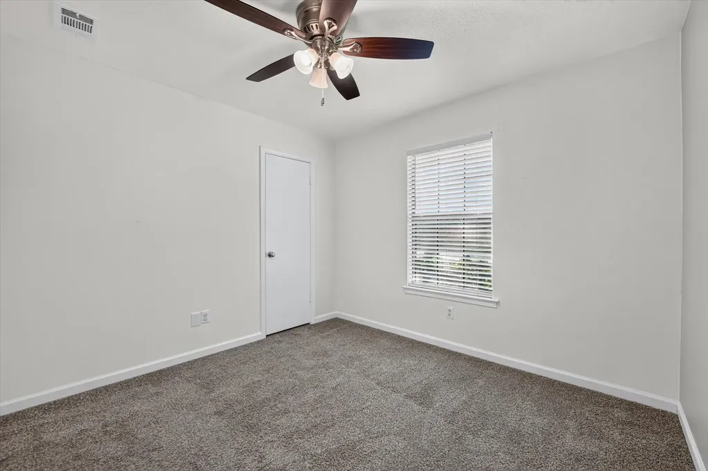 2409 Poppy Lane Euless TX 76039