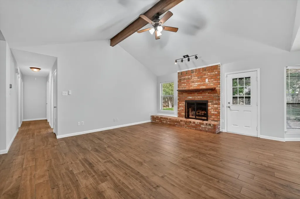 2409 Poppy Lane Euless TX 76039