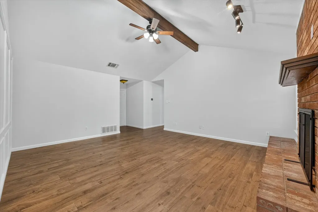 2409 Poppy Lane Euless TX 76039