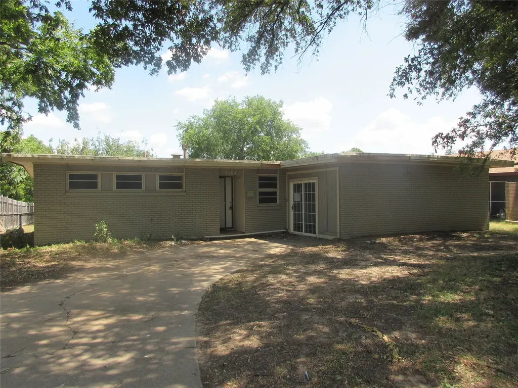 4904 Virgil Street Fort Worth TX 76119