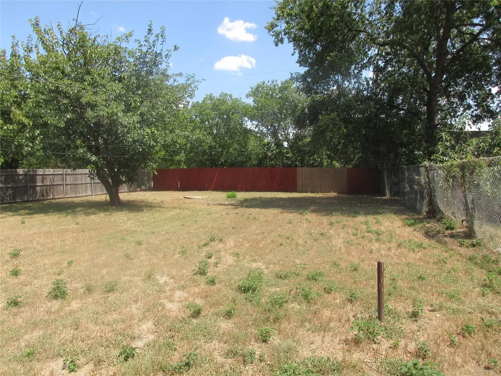 4904 Virgil Street Fort Worth TX 76119