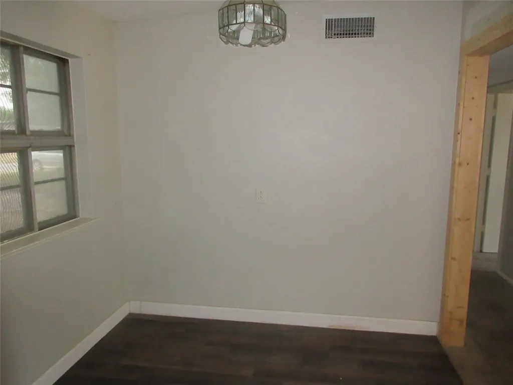 4904 Virgil Street Fort Worth TX 76119