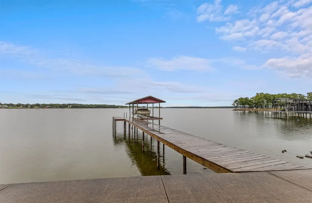 17 Shoreline Drive Star Harbor TX 75148
