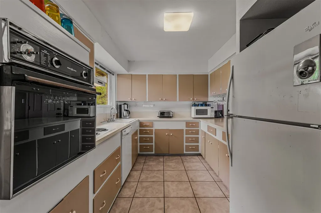 17 Shoreline Drive Star Harbor TX 75148
