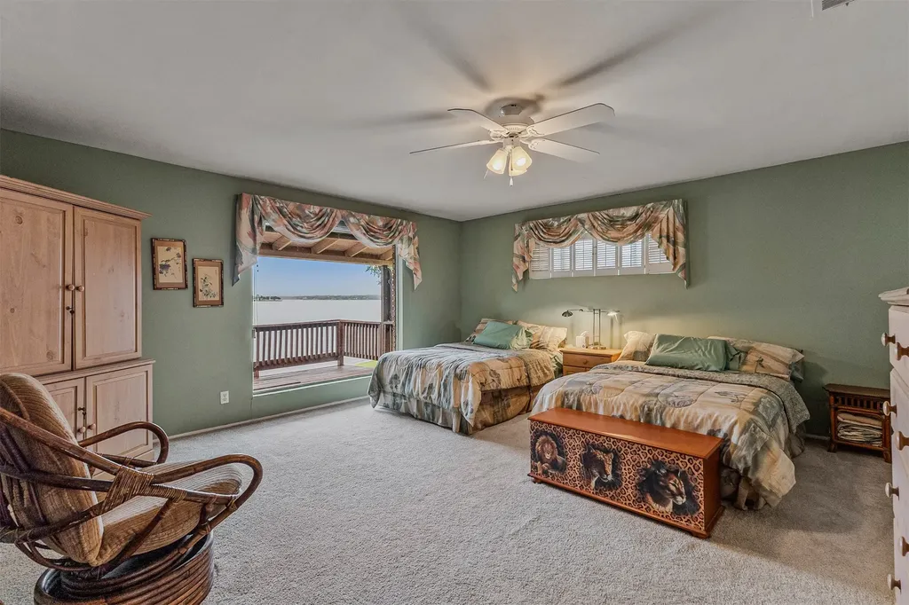 17 Shoreline Drive Star Harbor TX 75148