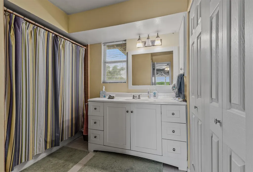 17 Shoreline Drive Star Harbor TX 75148