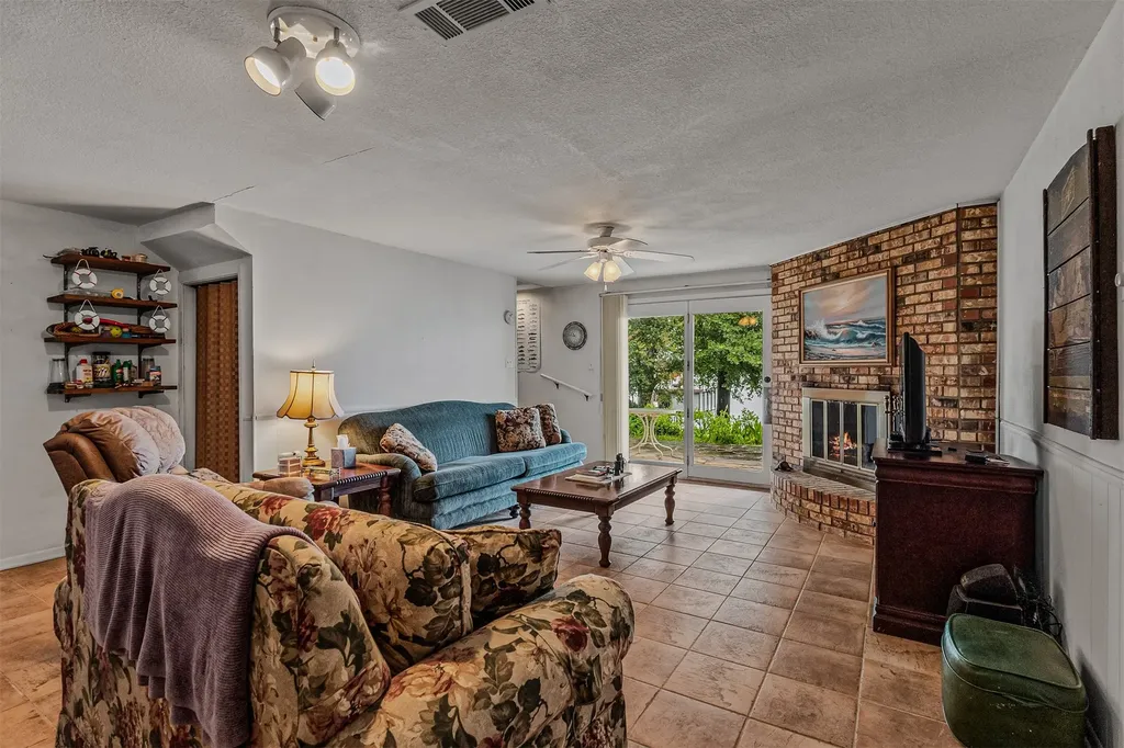 17 Shoreline Drive Star Harbor TX 75148