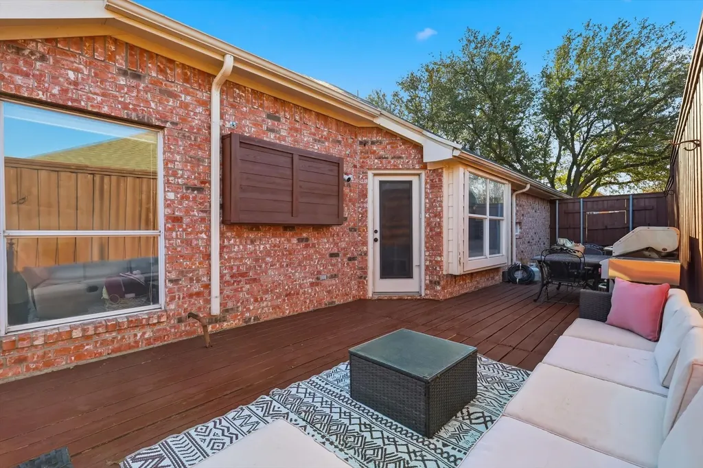 3704 Cottonwood Springs Drive The Colony TX 75056
