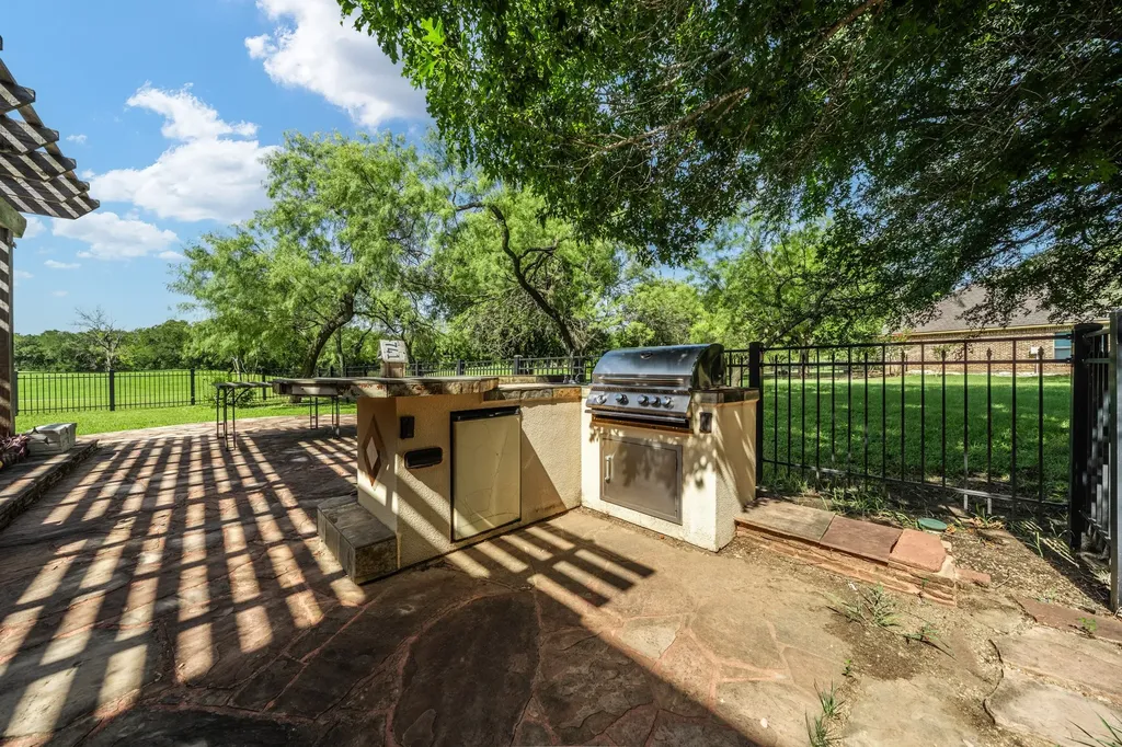 34057 Stonewood Loop Whitney TX 76692