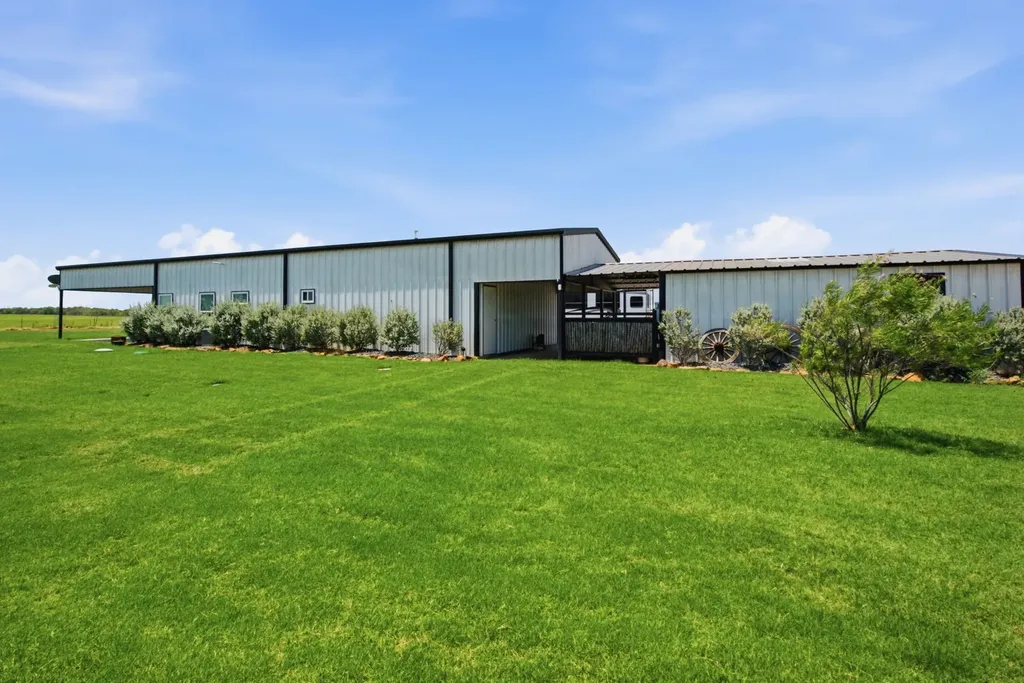 1670 N Bosley Road Santo TX 76472